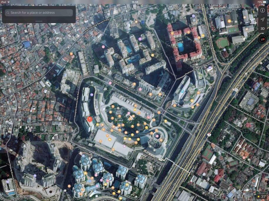 Central Park Residences Джакарта Екстер'єр фото